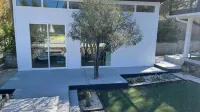 Upstay Modern Home Near Golf Course and Downtown - Bungalows