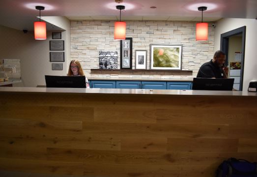 컨트리 인 & 스위트 바이 래디슨 해이거즈타운 MD