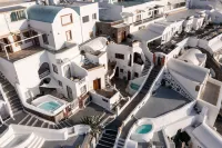 Smaro Studios Hotels in Fira