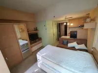 The Square Universitas Petra Water Heater WiFi 2G Hotell i Siwalankerto