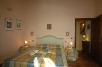 Francesca 2 Senior Suite⭐⭐⭐⭐⭐ pool and whirlpool Hotels in Camaiore