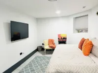 High-End 2Bdrm Garden Apt. Where Comfort Meets Style Hotels near Griffin Museum of Science and Industry