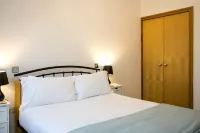 The Wharf - marina escape from busy urban lives