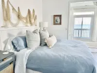 Sandy Beaches-Soundfront/Hot tub/Boatlift/Pets ok - balcony