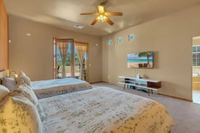 Your Vacation Awaits! Luxury Home-Majestic Views, Pool ,Hot Tub. Summer Discount