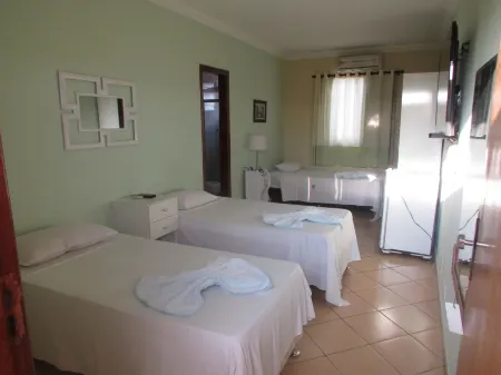 Hotel Industrial Contagem Отели рядом с достопримечательностью «Lagoinha church in Contagem»