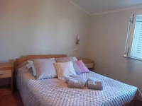 Family Apartment Nelly Hotels in Vir