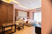 Baranda Restro and Events Hotel a Lamjung