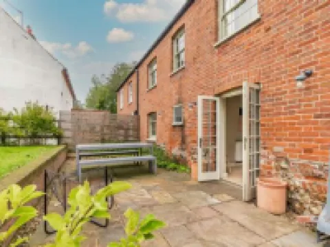 Host & Stay - Haclins Cottage Hotels in Fakenham