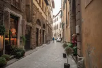 Mamo Florence - Terme Apartment