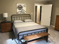 Nagawicka Woods-Beautiful Lake Country Ranch Home