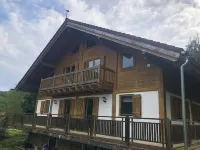 Idyllisches Ferienhaus mit Gatensitzplatz. Haustiere Willkommen! 나소 호텔