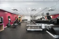 Fort Pontchartrain Detroit, a Wyndham Hotel - С тренажерным залом