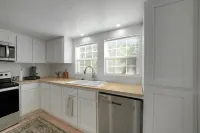 Walk To A-Train, Mins To TWU & UNT  2BR In Denton