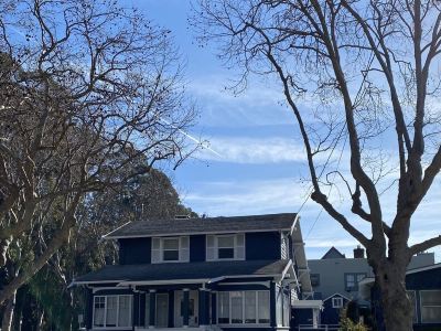 Cozy living, one block from Downtown Burlingame