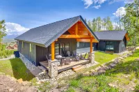 New Modern Mountain Retreat with Level 2 EV Charger