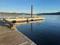 Oceanfront Inn: Private Boardwalk, Beach Access, & Free Kayaks! Hotels in Sooke