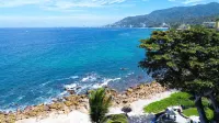 Large 3 bed 3 Bath Penthouse! Ocean front! Spacious outdoor area! Mexican Decor!