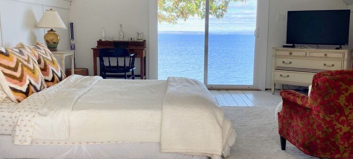 WATERFRONT Maine Historical Cottage with Separate Guest Cottage Hotels in Waldo County