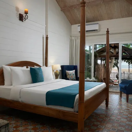 Larisa Beach Resort