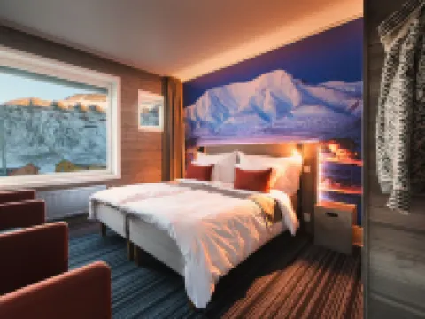 Svalbard Hotell | Polfareren Hotels in Longyearbyen