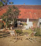 Gîte Les Bois De Vézelay Hotels in der Nähe von La Basilique Sainte Marie-Madeleine