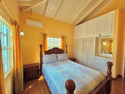 Cozy house with beautiful sea view in Port Elizabeth Bequia 주변 호텔
