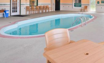 Super 8 by Wyndham Lake of the Ozarks