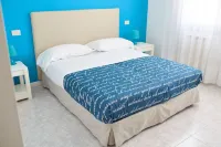 Lovely Cobalt apartment 100 meters from the sea