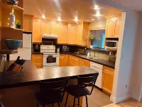 Gordon Head Getaway  (A blocked out Sunday is possible upon request) Hotels in Saanich