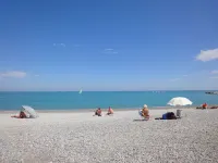 Lovely 2 person studio with terrace and garden in a villa in St Paul de Vence