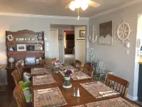 UPDATED YEAR ROUND LAKE HOUSE