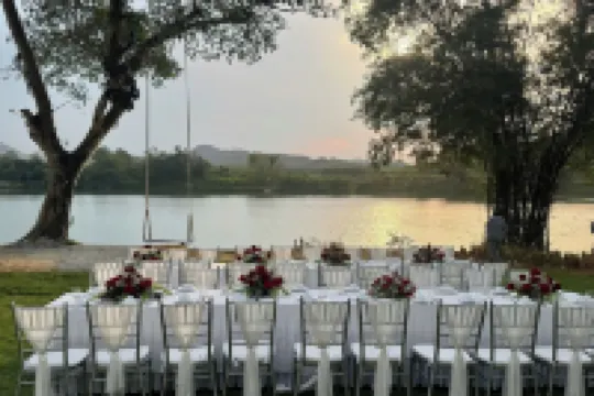 Va Riverside Retreat