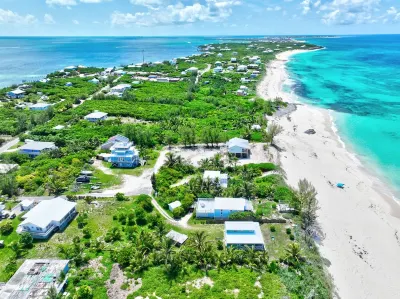 Sea Coral Cottage - a Bahamian oceanside paradise! Hotel di 