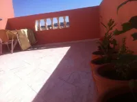 2 rooms nice and comfortable at the gates of Medina with a large terrace