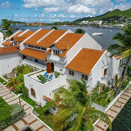 CasaPisani Tranquil 2Bed condo SimpsonBayYachtClub