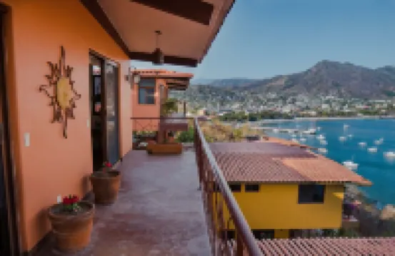 Nice vacation place to relax under the hot sun of zihuatanejo