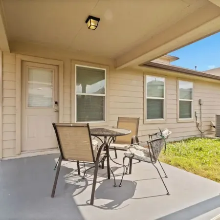 Gorgeous 5-Bedroom Home in Schertz, San Antonio, New Braunfels