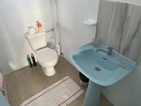 Pleasant studio with sea view