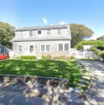 New Listing!  Beautiful, new, luxurious house just steps to the beach - Homestays