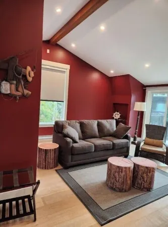 Private Dock - Tranquil Weekend Getaway