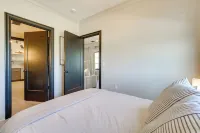 Downtown Ludington Modern Condo w/ Great Views! - Boutique