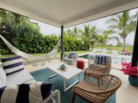 Laguna Townhome 17 Отели рядом с достопримечательностью «Playa Blanca»