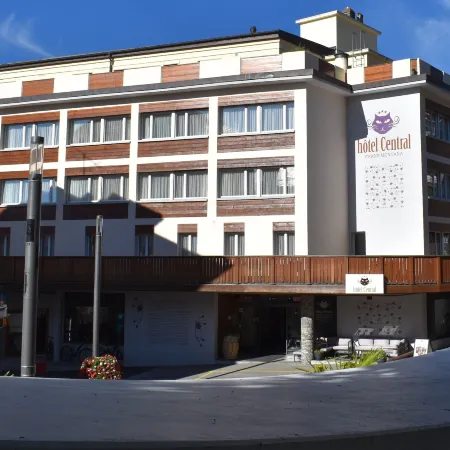 Hotel Central, Spa & Lounge Bar