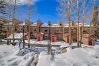 Rockridge 41 by Summit County Mountain Retreats Hotels near Longbranch Condominium