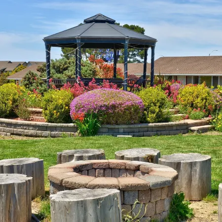 Surf Motel and Gardens