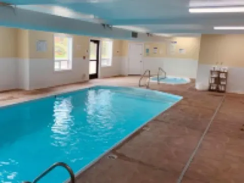 Yellowstone Lodge Hotels in West Yellowstone