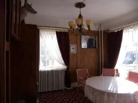 Van Gilder Hotel Hotels in Seward