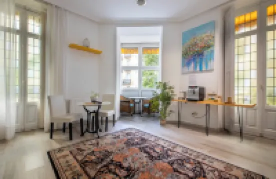 多諾斯蒂亞酒店