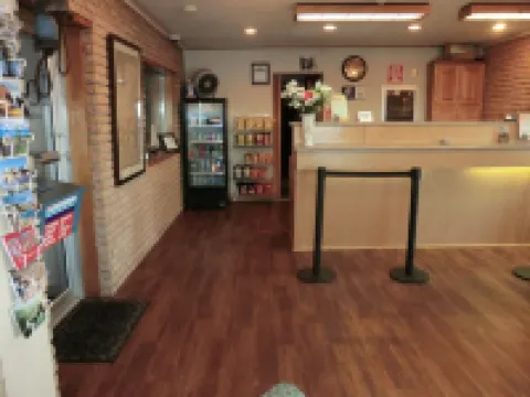 Admiral Digby Inn Restaurant and Cottages Hotels in Digby